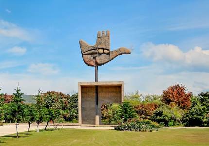 Dharamshala Hill Delight Tour with Chandigarh